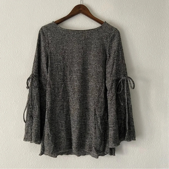 Suzanne Betro Marled Bell Sleeve Top Oversized Boho Grungecore Small Cozy - Picture 12 of 12